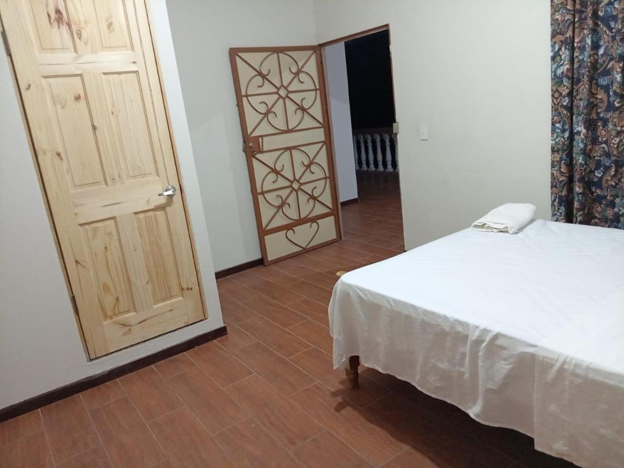 Ibania Hostal Tamanique Kültér fotó