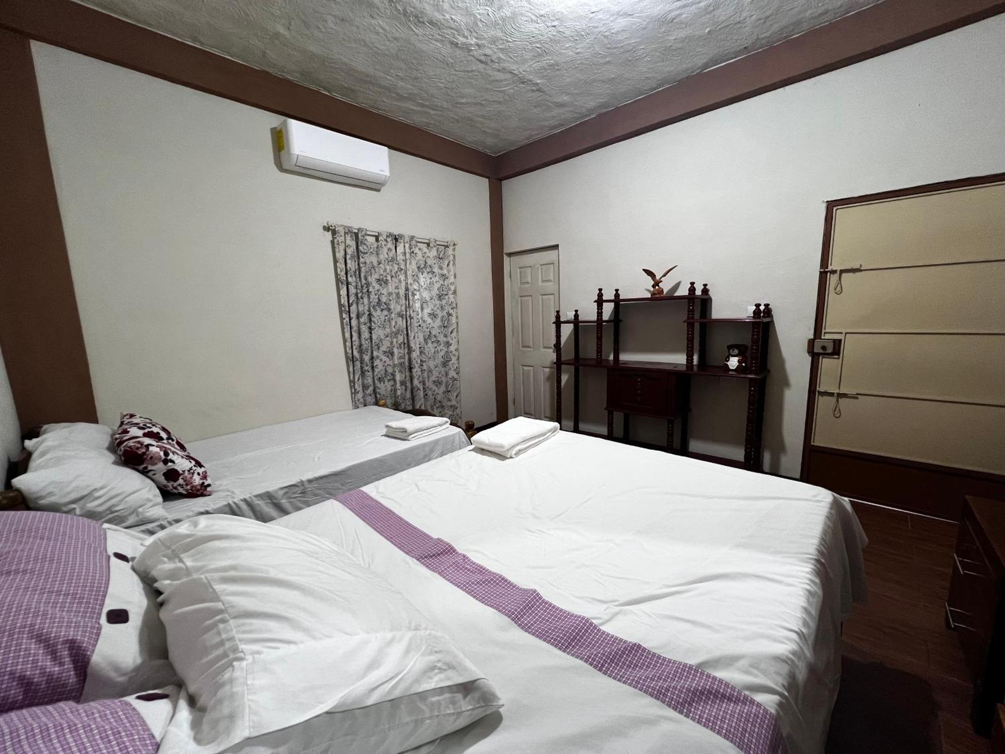 Ibania Hostal Tamanique Kültér fotó